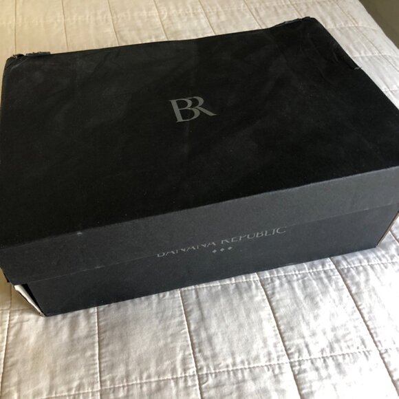 Banana Republic Lug Sole Loafers, NWOT. - Picture 9 of 10